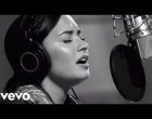 Demi Lovato  Stone Cold (Live In Studio)